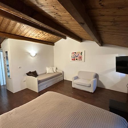 Relais Corte Bercelli Valeggio sul Mincio Exterior foto